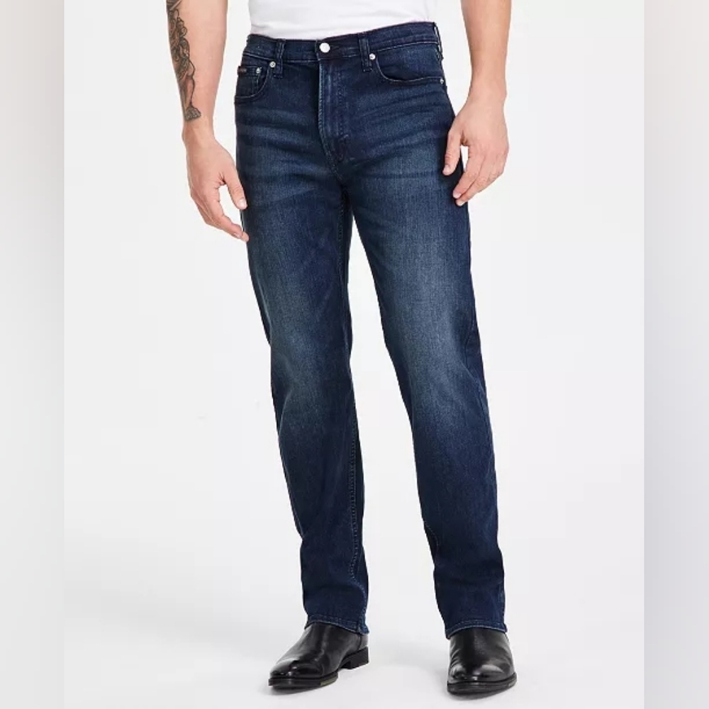 🩵 Cavin Klein Relaxed Straight Jean EUC Size 38